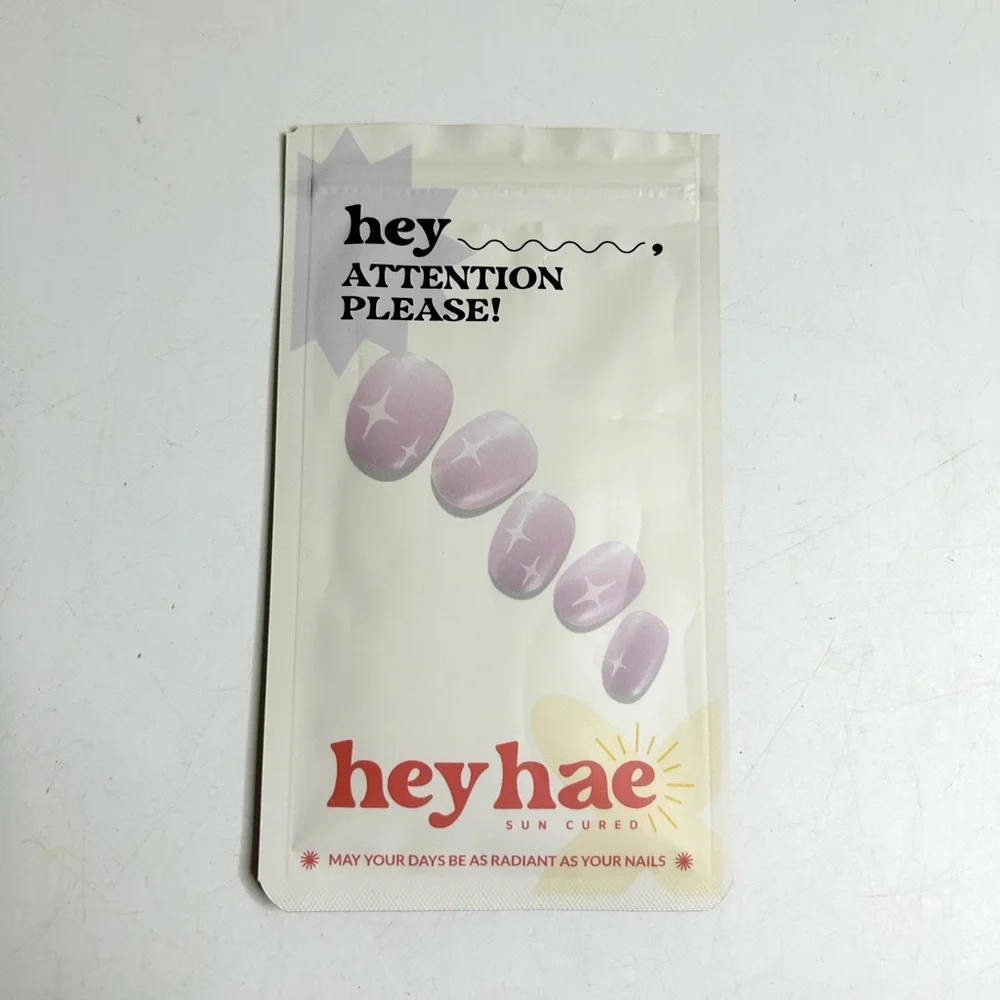 Hey, Attention Please! Semi Cured Gel Nail Strip Set